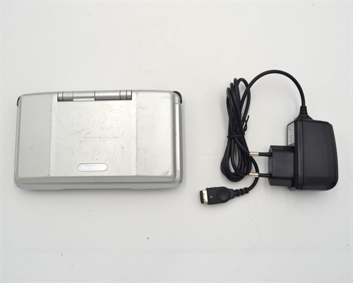 Nintendo DS - Grå - Konsol - SNR NEM10317678 (B Grade) (Genbrug)